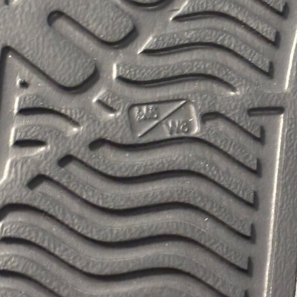 NWOB NATIVE Women’s Jefferson Shoe, W8 (Black) RETAIL $55 - Picture 4 of 6